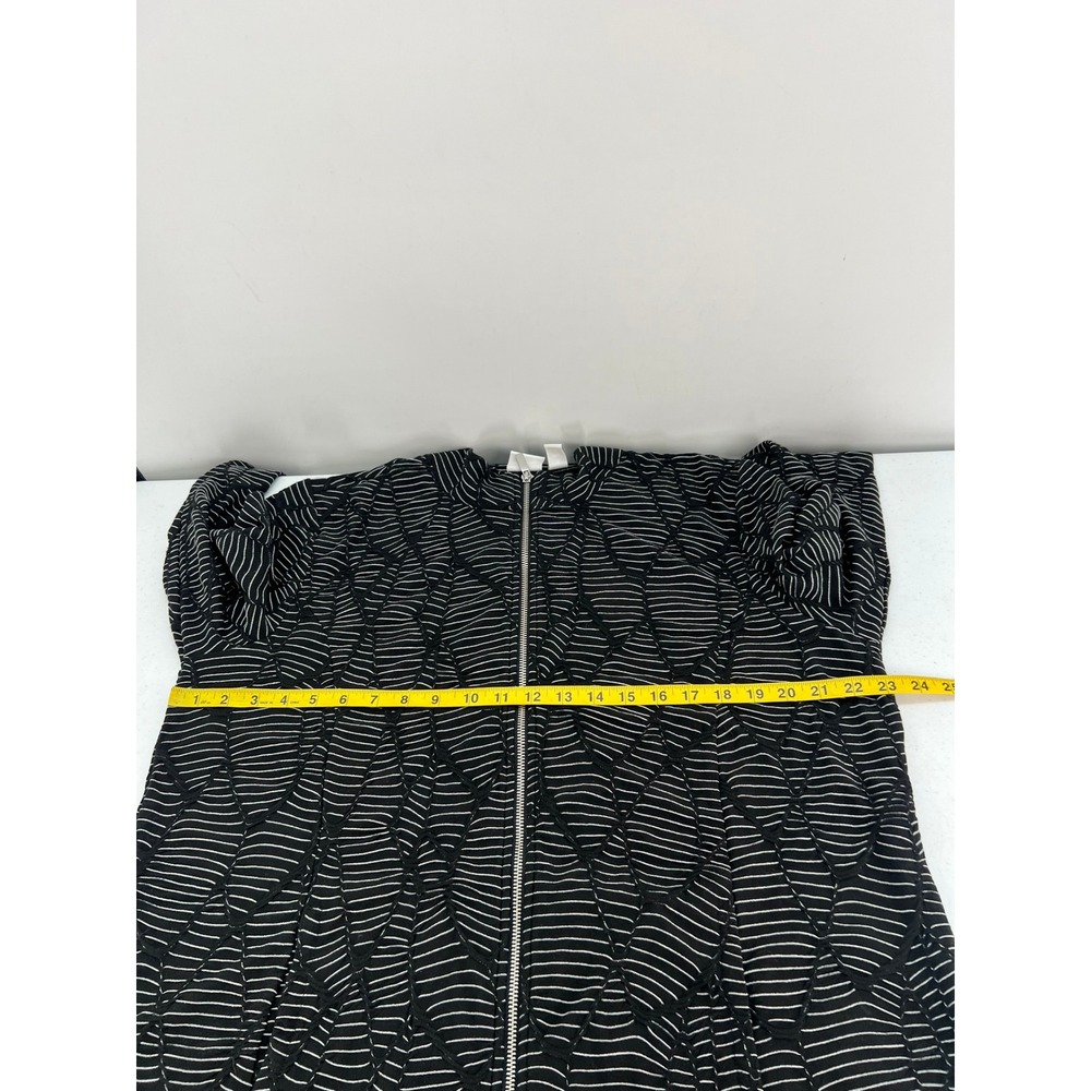 Weekends By Chico's 3 US XL Black Striped Textured Full Zip Mock Neck Jacket - Picture 9 of 14